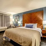818 Hotel + Pool, Ascend Hotel Collection By Choice
